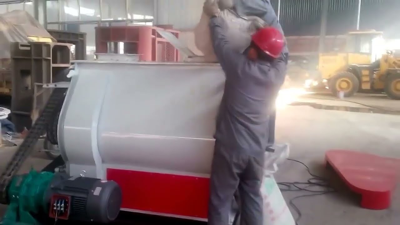 High-Efficiency Double Shaft Paddle Mixer | Professional Poultry Feed Blender for Chicken & Duck