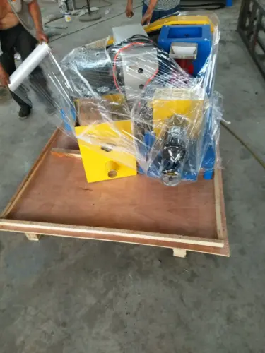 floating fish feed extruder packed for mozambique