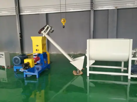 floating fish feed production line waiting for packing to South Africa
